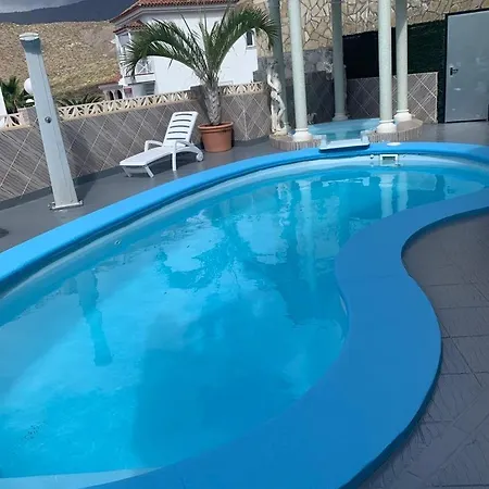 Villa Costa Adeje וילה אדחה